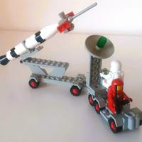 LEGO 897 Mobile Rocket Launcher
