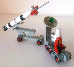 LEGO 897 Mobile Rocket Launcher
