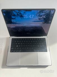 MacBook pro m2 con Chip M2 PRO