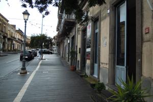 BOTTEGA Indip. su via V. Emanuele III a Belpasso