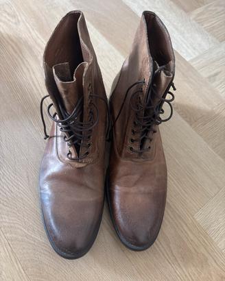 Stivaletto in pelle Zara