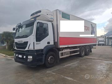 Iveco Stralis Frigorifero con Sponda EURO 6