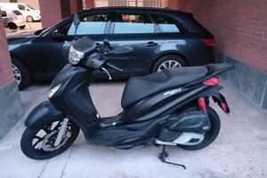 piaggio medley 125 