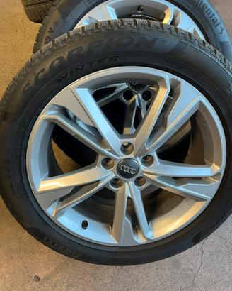 Cerchi originali audi da 19 con gomme