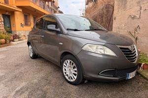 Lancia ypsilon 2011 1.3 diesel 95 cv