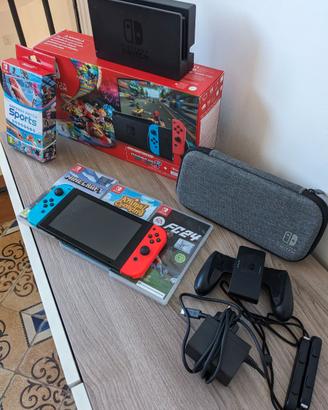 Nintendo Switch con giochi ed accessori