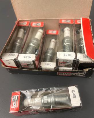 Lotto 10 Candele Champion S9YC nuove +2 omaggio