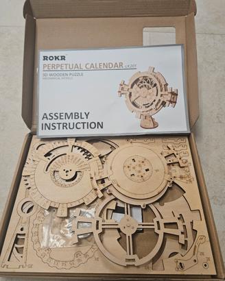 CALENDARIO PERPETUO - 3D WOODEN PUZZLE