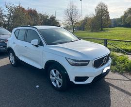 Volvo xc40 (2017-->) - 2019
