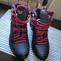 Scarponi da trekking  nr 40 donna marca Salewa