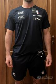 Completo : t-shirt e pantalonici EA7 della FISI