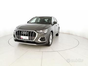 Audi Q3 35 2.0 tdi Business Advanced s-tronic