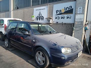 VOLKSWAGEN GOLF 4 1.9 TD 2002 AXR  PER RICAMBI