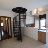 Rif.2460RA21960| appartamento trilocale