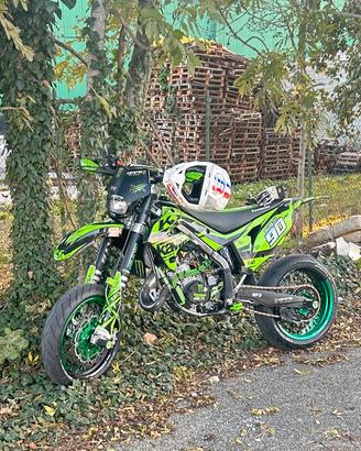 KX 125