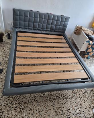 Struttura letto matrimoniale 