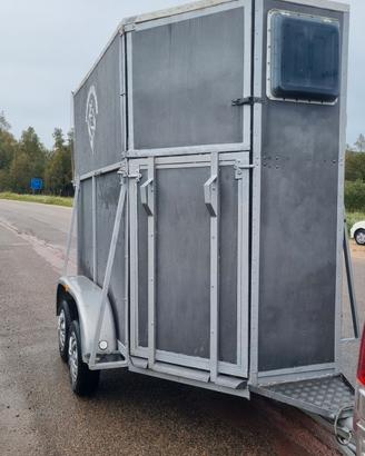 Trailer trasporto cavalli