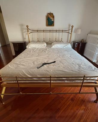Letto matrimoniale
