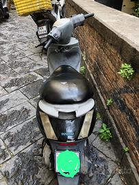 Piaggio Zip 50 compreso passaggio