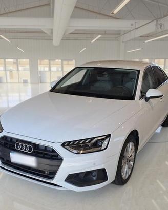 AUDI A4 2.0 30 TDI MHEV 100KW BUSINESS S TRONIC 4 