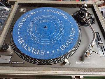 Piatti Technics SL-1210MK2