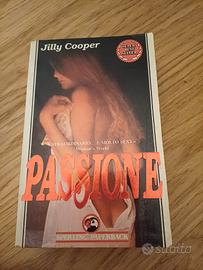 Libro Passione di Jilly Cooper