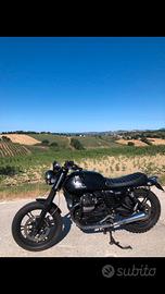Moto guzzi v7