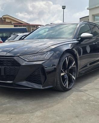 AUDI RS 6 Avant 4.0 TFSI V8 quattro tiptronic