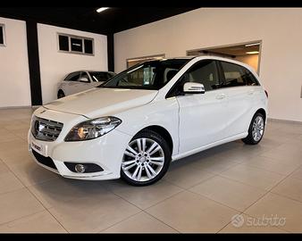 MERCEDES-BENZ Classe B (T246/242) - B 180 CDI Exec