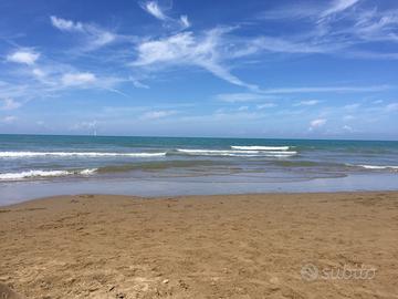 San Vincenzo due passi dal mare