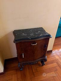 Set 2 comodini antichi legno e marmo