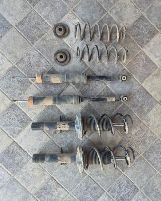 Assetto originale POLO R-line