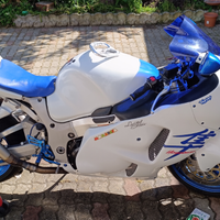 Suzuki gsx 1300 r Hayabusa