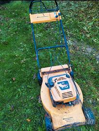 Rasaerba McCulloch trazionato