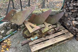 Aratro uso agricolo a 3 punti