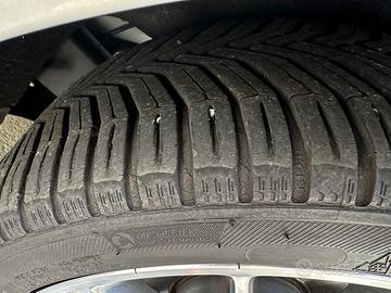 MICHELIN CROSS CLIMATE 225/40/18