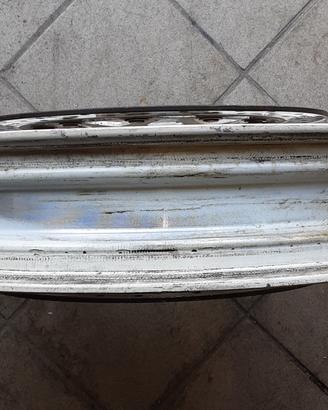 Ruota anteriore nuda yamaha fzr 600 anno 1989