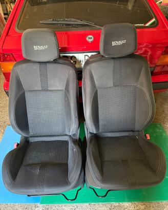 Interno Renault Clio 3 RS