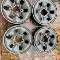 4 cerchi 16 originali toyota hilux