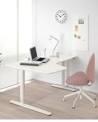 Ikea bekant scrivania 160x110