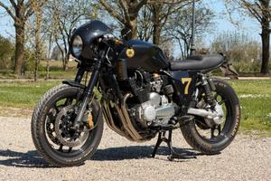 1987 Yamaha XJ 900 cafe racer – ciclistica rsv1000