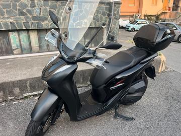 Honda sh 150 sport