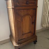 mobili di famiglia fine 800 inizi 900