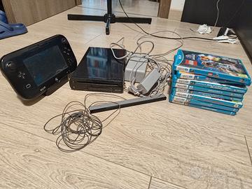 Nintendo Wii U nera con cavi e 8 giochi