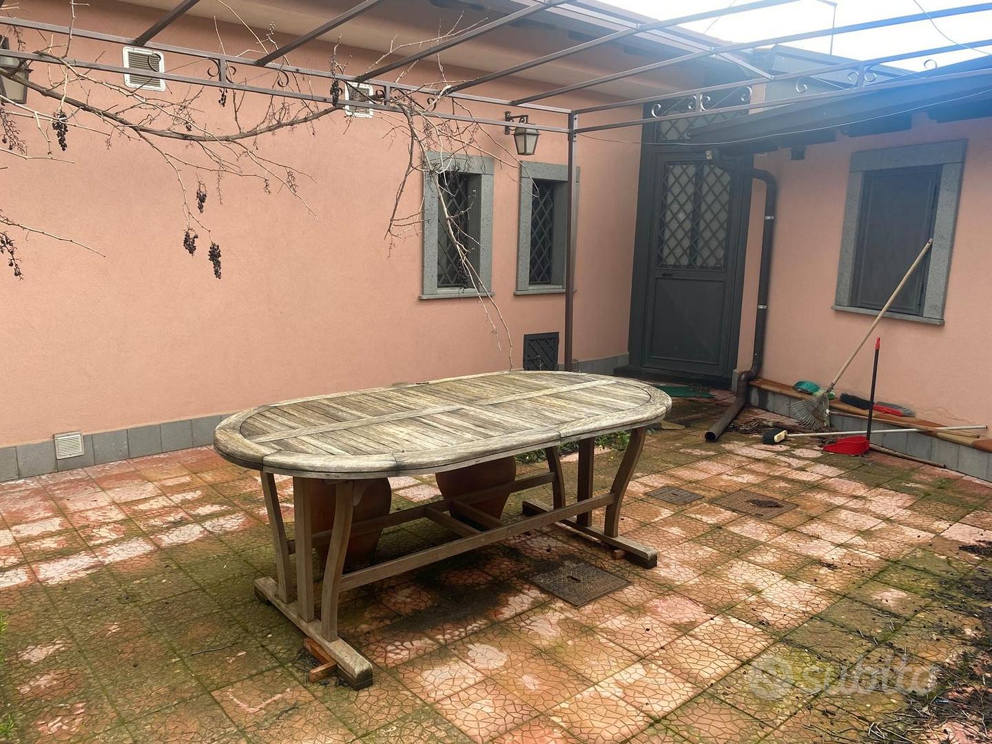 Terreno con casa/deposito via Zancle Mascalucia - Vista 2