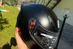 Casco agv k1s