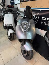 SCOOTER ELETTRICO COME NUOVO