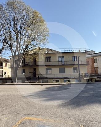 Appartamento trilocale in centro - Camposampiero