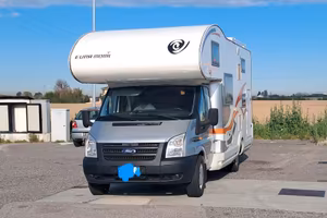 Camper Euramobil 411