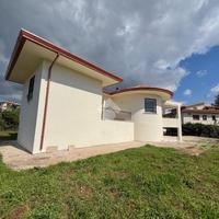 VILLA SINGOLA A GENZANO DI ROMA